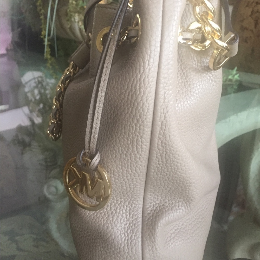 Michael Kors taupe tote - like new! - Picture 2 of 4